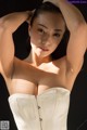 Mika Mifune 三船美佳, 週刊ポストデジタル写真集 「奇跡のボディ」 Set.02 P8 No.37b86d